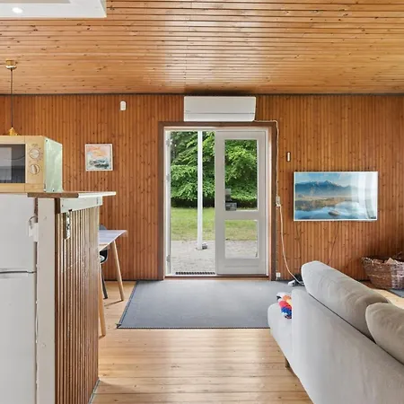 Feriehus Rietrikki - 1-5km From The Sea By Interhome *